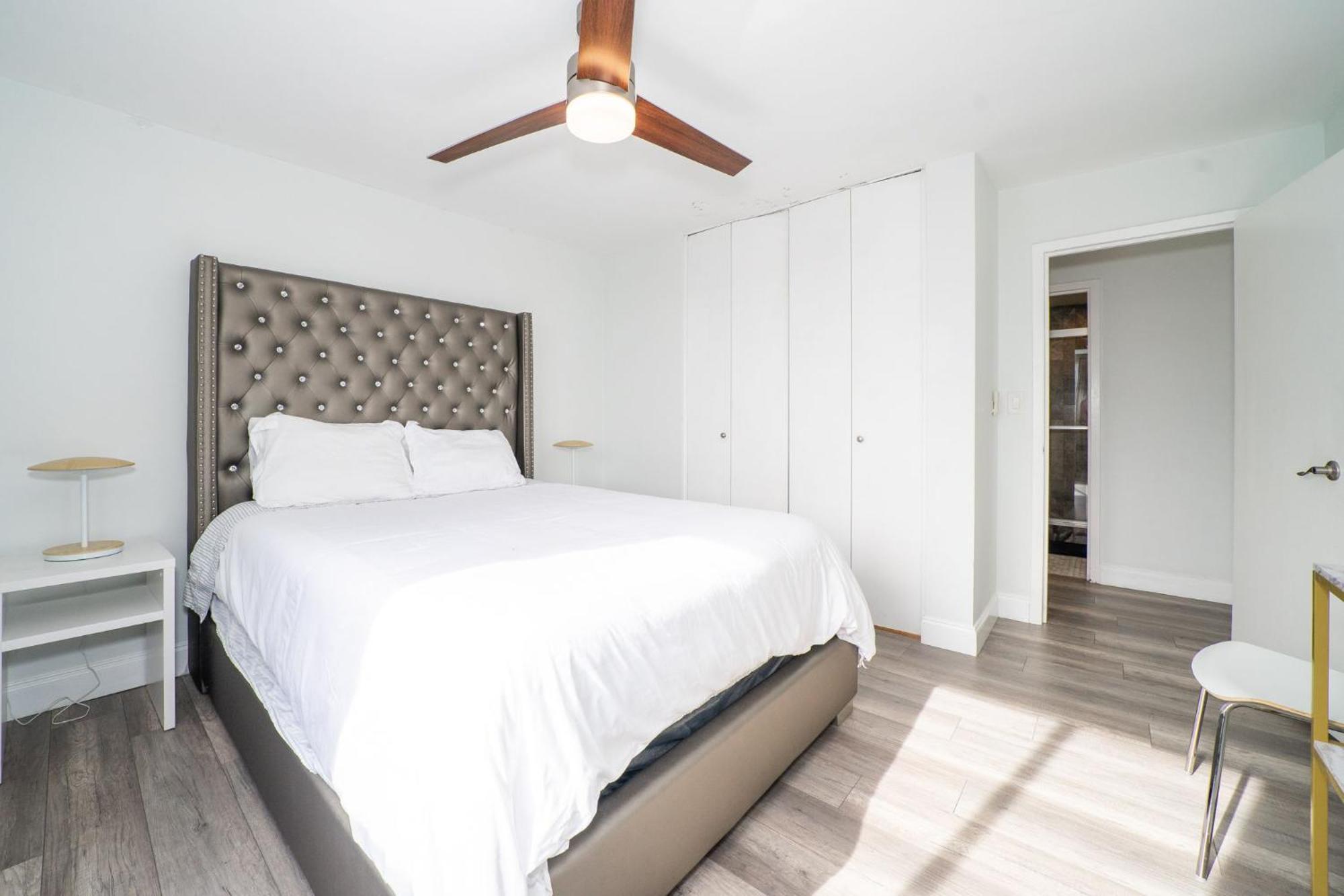 Just Renovated 3 Br/2Bath/ Parking+ Downtown View Apartment แอตแลนตา ภายนอก รูปภาพ